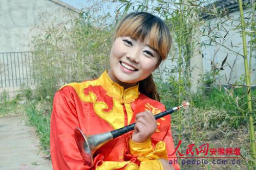 【电影文学剧本】哑女的歌声
