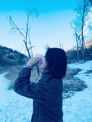 【宁静】雪花飘落我的残红（散文诗）