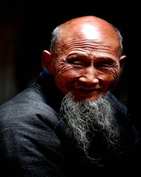 八月，不及你的话语